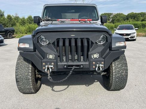 Used 2020 Jeep Wrangler Sport AWD/4WD image 8