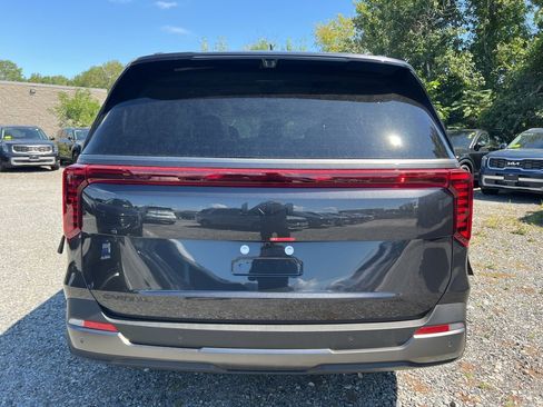 New 2026 Kia Carnival SX Prestige image 3