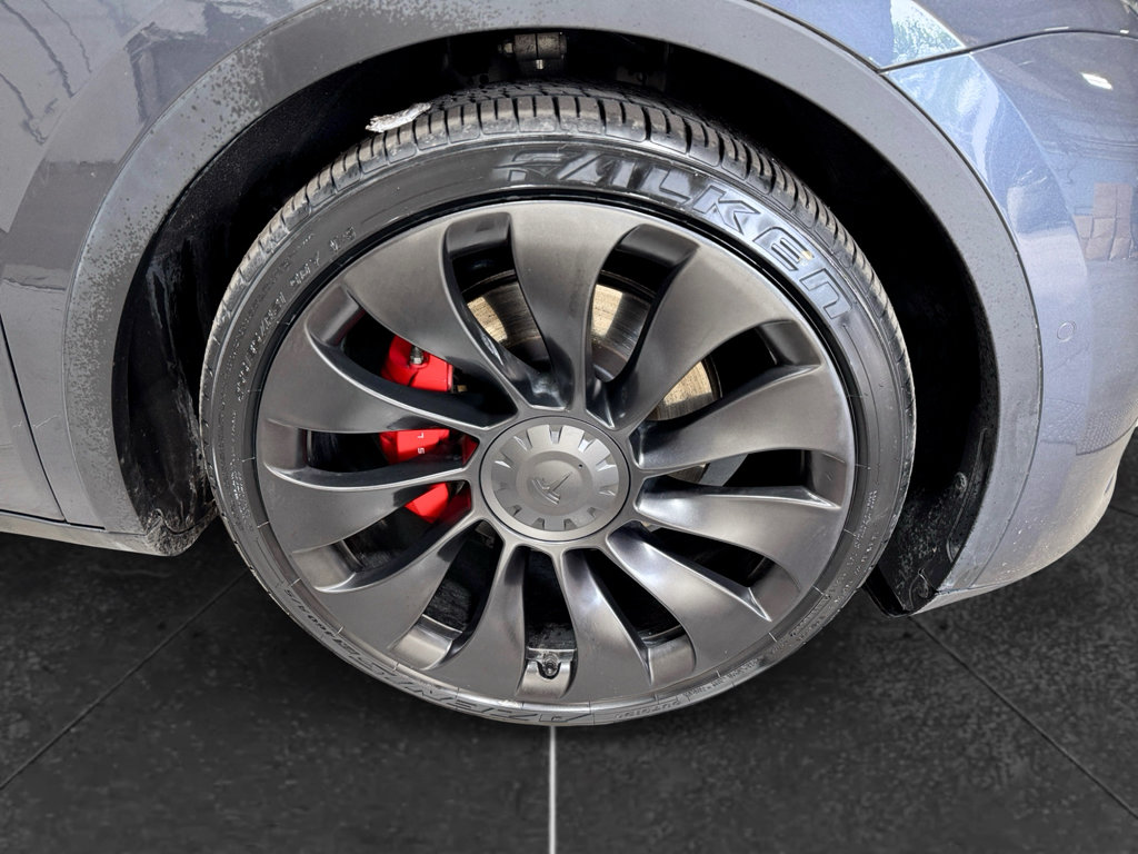 Used 2022 Tesla Model Y Performance AWD/4WD image 34