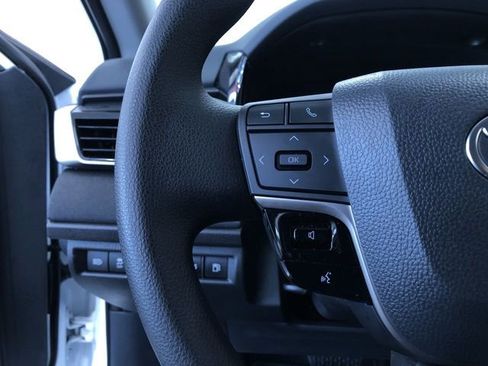 Used 2026 Toyota Camry LE FWD image 26