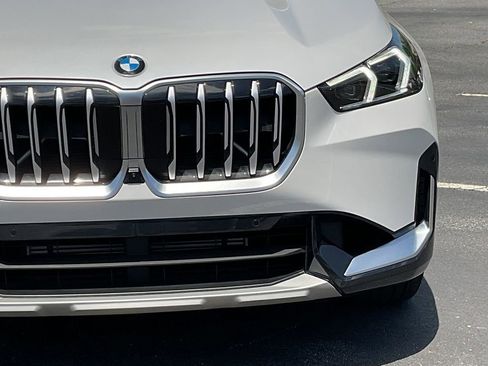 Certified 2025 BMW X1 xDrive28i AWD/4WD image 9