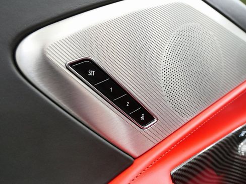 Used 2023 Chevrolet Corvette Stingray Premium Conv w/ Z51 Performance Package image 16