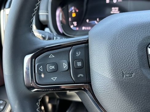 New 2026 RAM 2500 Limited AWD/4WD image 24