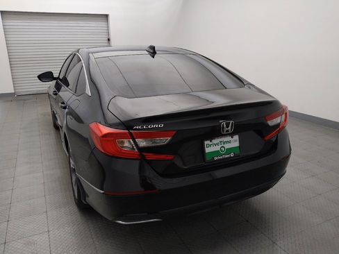 Used 2020 Honda Accord EX image 6