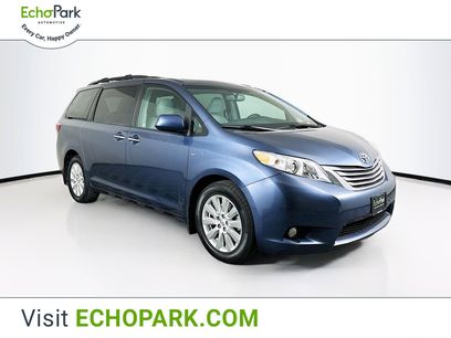 Used 2017 Toyota Sienna XLE Premium
