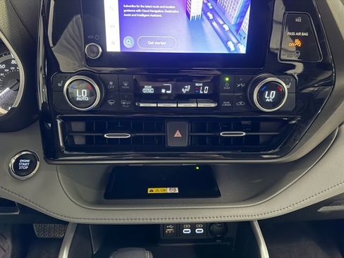 Used 2023 Toyota Highlander L image 20