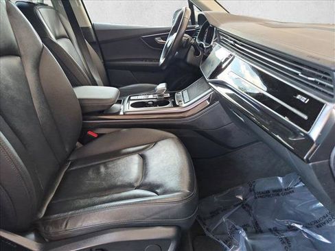 Used 2024 Audi Q7 3.0T Premium Plus AWD/4WD image 22