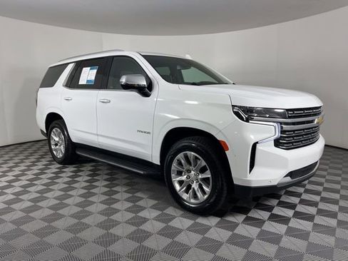 Used 2024 Chevrolet Tahoe Premier RWD image 3