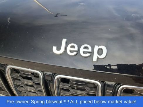 Used 2024 Jeep Grand Cherokee L Limited AWD/4WD image 8