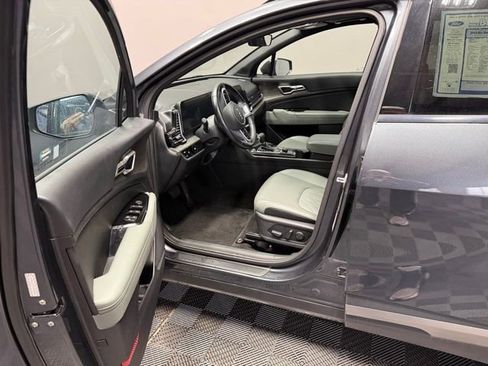 Used 2023 Kia Sportage X-Line w/ X-Line Premium Package image 12