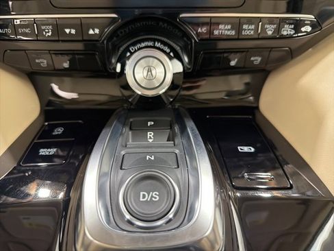 Certified 2025 Acura MDX w/ Technology Package image 48