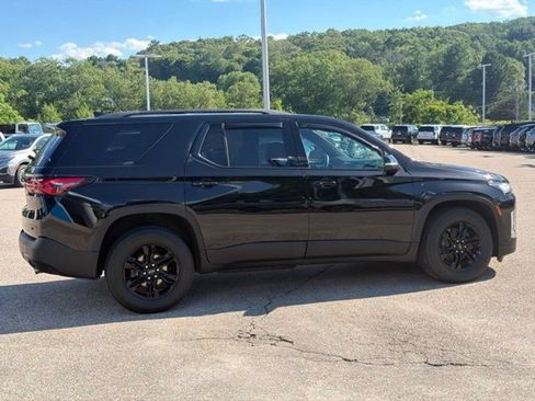 Certified 2023 Chevrolet Traverse LT w/ Midnight/Sport Edition AWD/4WD image 6