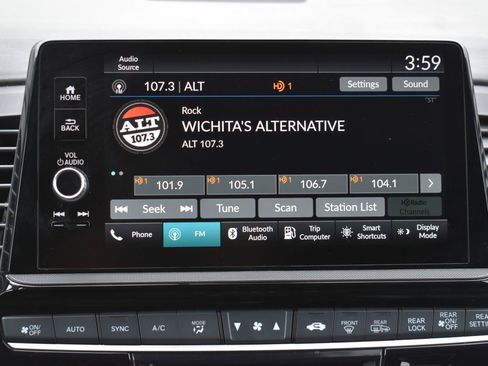 Used 2025 Honda Odyssey Sport-L image 27