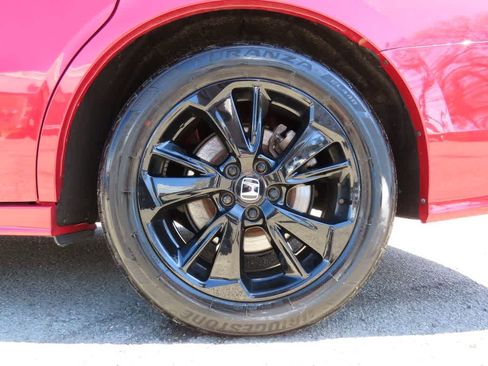Certified 2023 Honda Odyssey Sport image 8