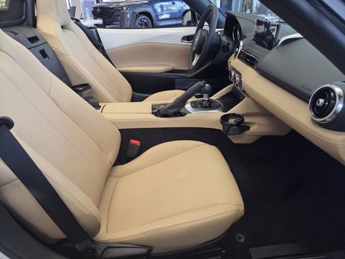 New 2026 MAZDA MX-5 Miata Grand Touring image 15