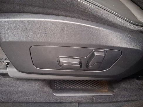 Certified 2025 BMW X1 xDrive28i image 15