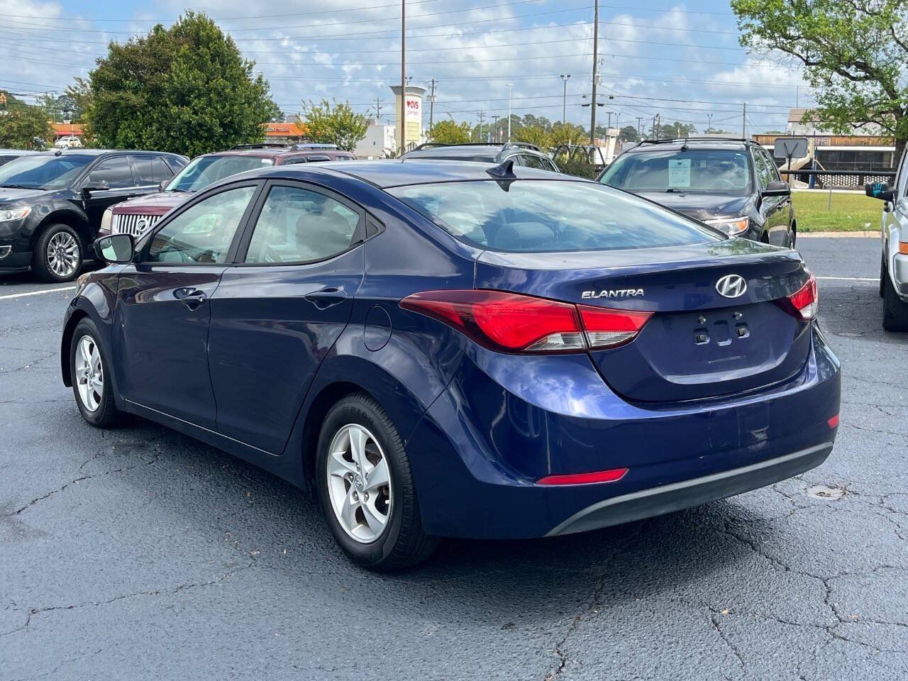 Used 2014 Hyundai Elantra SE FWD image 7