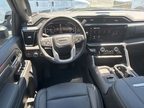 New 2026 GMC Sierra 2500 Denali w/ Technology Package AWD/4WD image 8