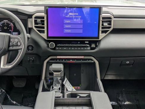 Used 2025 Toyota Tundra Limited image 12