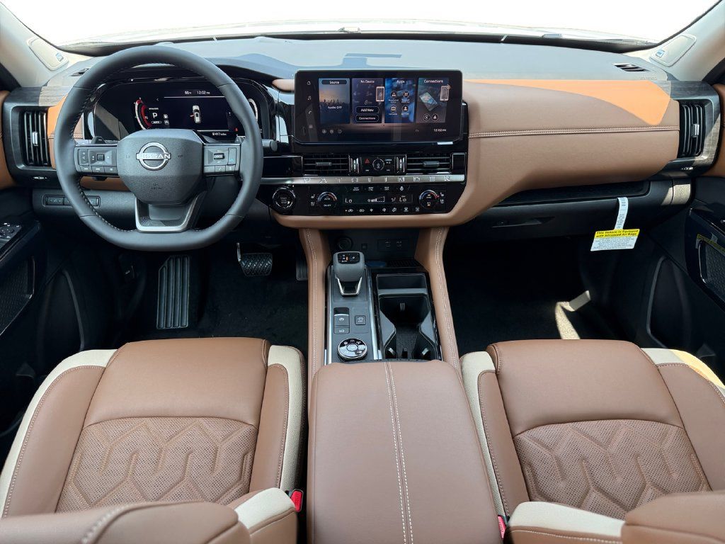 New 2026 Nissan Pathfinder Platinum AWD/4WD image 11