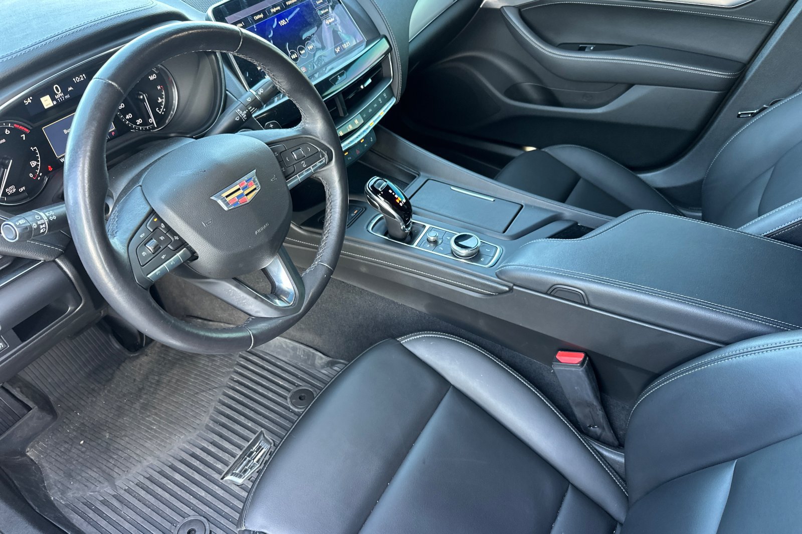 Certified 2024 Cadillac CT5 Luxury w/ Sun And Sound Package RWD image 10
