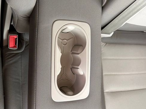 Used 2015 Ford Escape SE image 18