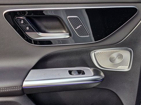 New 2026 Mercedes-Benz GLC 300 4MATIC image 32