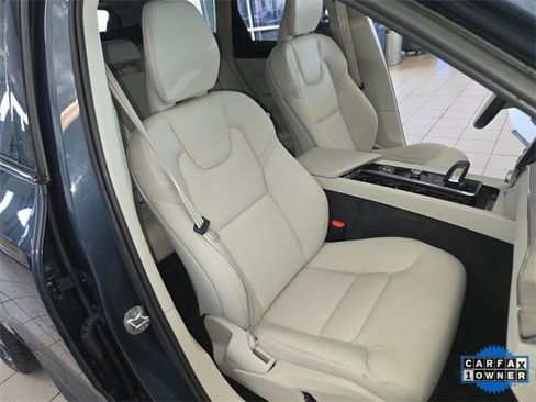 Used 2023 Volvo XC60 B5 Plus w/ Protection Package Premier image 23