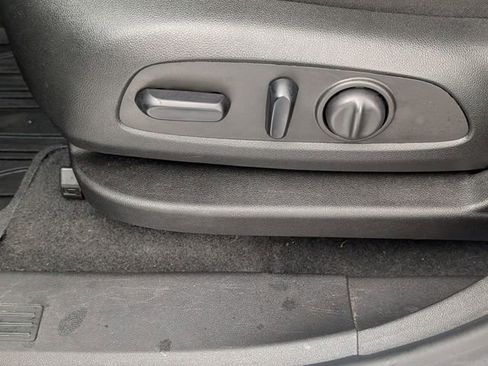 Used 2023 Chevrolet Equinox LT w/ LPO, Floor Liner Package AWD/4WD image 13