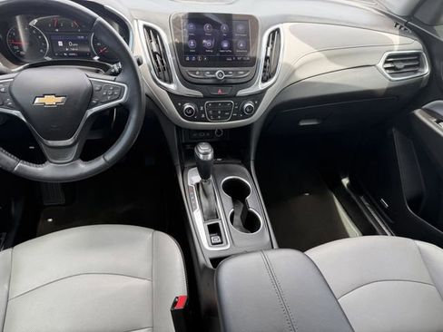 Used 2019 Chevrolet Equinox Premier FWD image 18