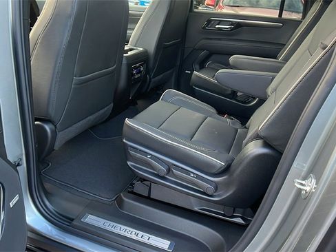 New 2026 Chevrolet Suburban Premier w/ Sun And Tow Package image 18