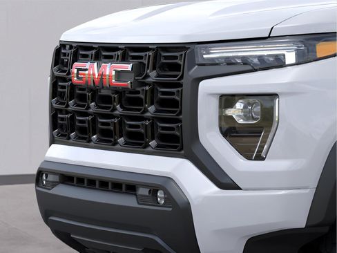 New 2026 GMC Canyon Elevation w/ Convenience Package image 9