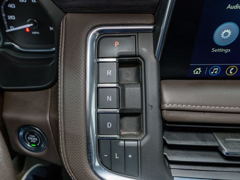 Used 2021 GMC Yukon SLT image 25