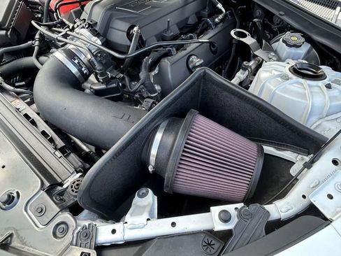 Used 2021 Chevrolet Camaro SS RWD image 9