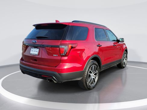 Used 2016 Ford Explorer Sport image 3