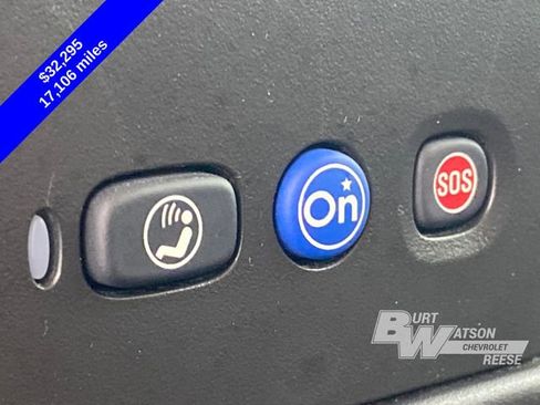 Certified 2024 Chevrolet Express 2500 w/ Driver Convenience Package image 25