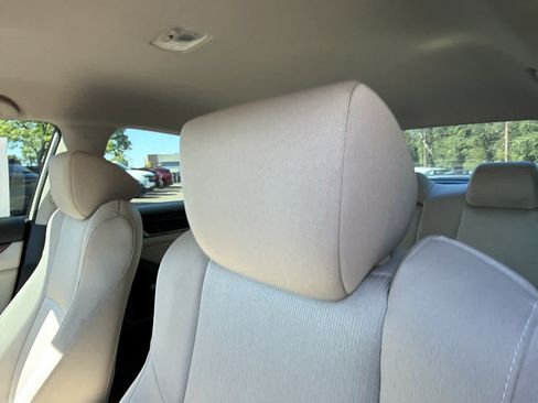 Used 2019 Honda Accord LX image 11