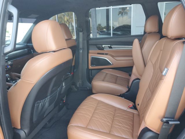 Certified 2024 Kia Telluride SX Prestige X-Line AWD/4WD image 9
