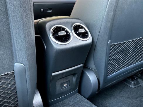 Certified 2025 Mercedes-Benz CLA 35 AMG 4MATIC image 24