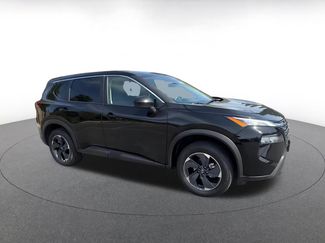 Used 2025 Nissan Rogue SV FWD video 2