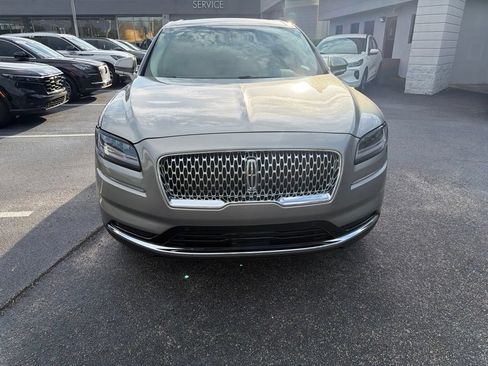 Used 2023 Lincoln Nautilus Reserve w/ Equipment Group 201A FWD image 7