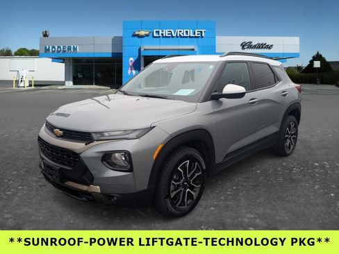 Used 2023 Chevrolet TrailBlazer ACTIV w/ Sun and Liftgate Package image 1