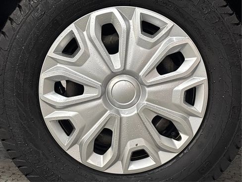 Used 2019 Ford Transit 350 XL image 31