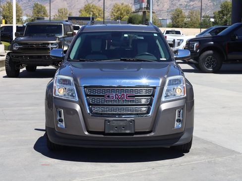 Used 2010 GMC Terrain SLT FWD image 9
