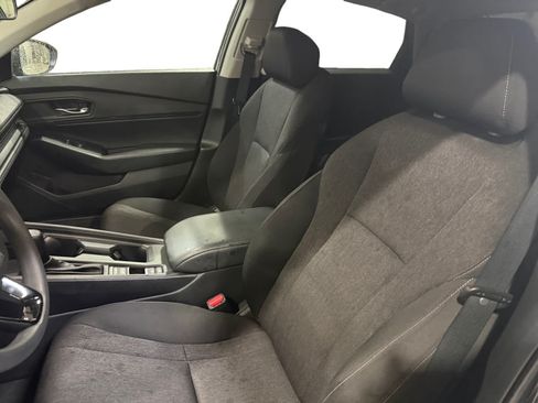 Used 2023 Honda Accord EX image 11