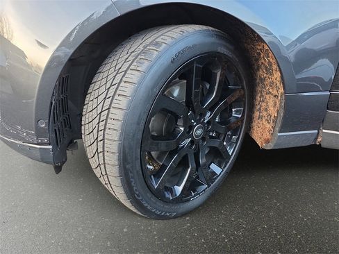 Used 2020 Land Rover Range Rover Long Wheelbase HSE image 38