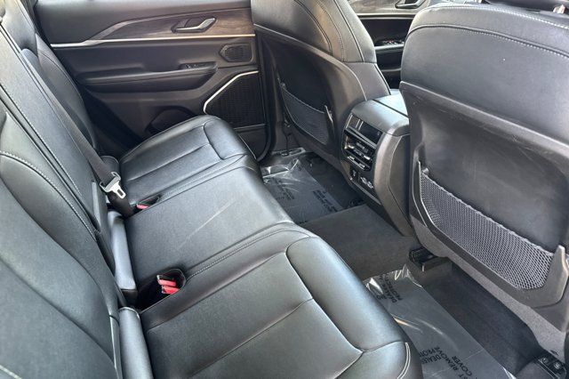 Used 2024 Jeep Grand Cherokee Limited 4xe AWD/4WD image 18