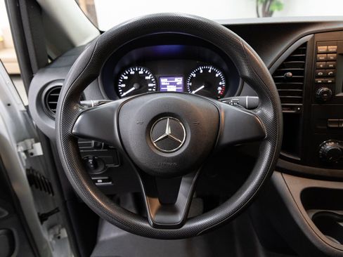 Used 2018 Mercedes-Benz Metris w/ Eco Stop/Start Package image 13