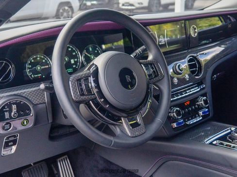 Used 2024 Rolls-Royce Ghost Black Badge image 19