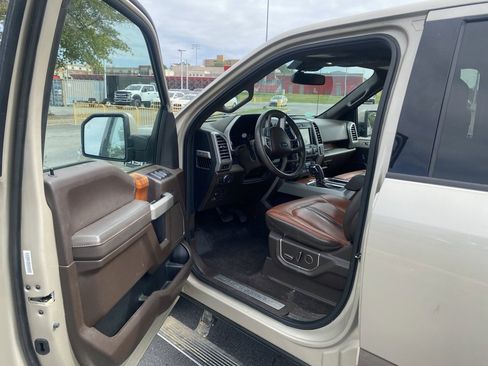 Used 2018 Ford F150 King Ranch w/ Equipment Group 601A Luxury image 10